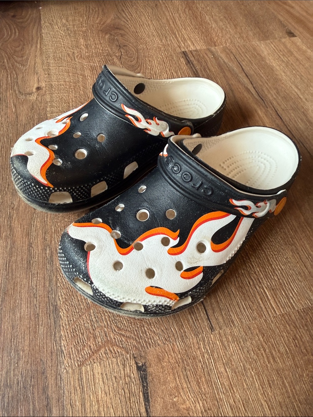 Kids Crocs - Picture 2 of 7